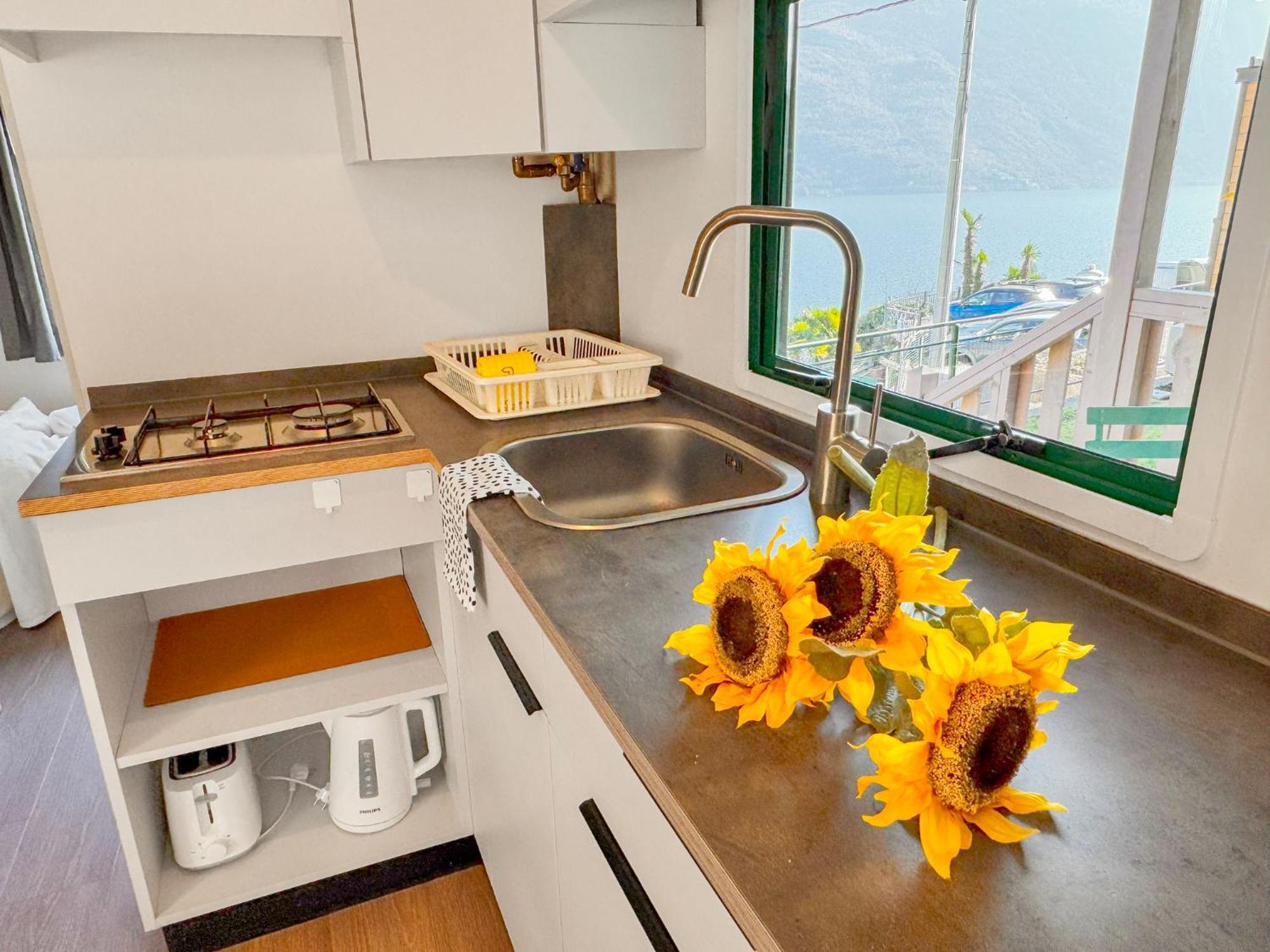 Lakeview Cannobio Camping & Resort Экстерьер фото